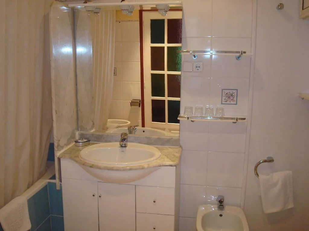 ** Гостевой дом Hostal Rembrandt Барселона Испания